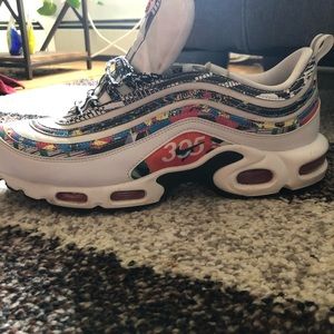 Selling 11.5 97 air max Nike City Pride Miami’s. Only wore a few times